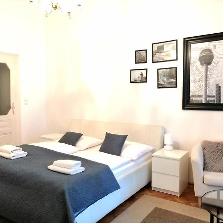 Ferienwohnungen Spittelberg Schrankgasse Viyana Dış mekan fotoğraf