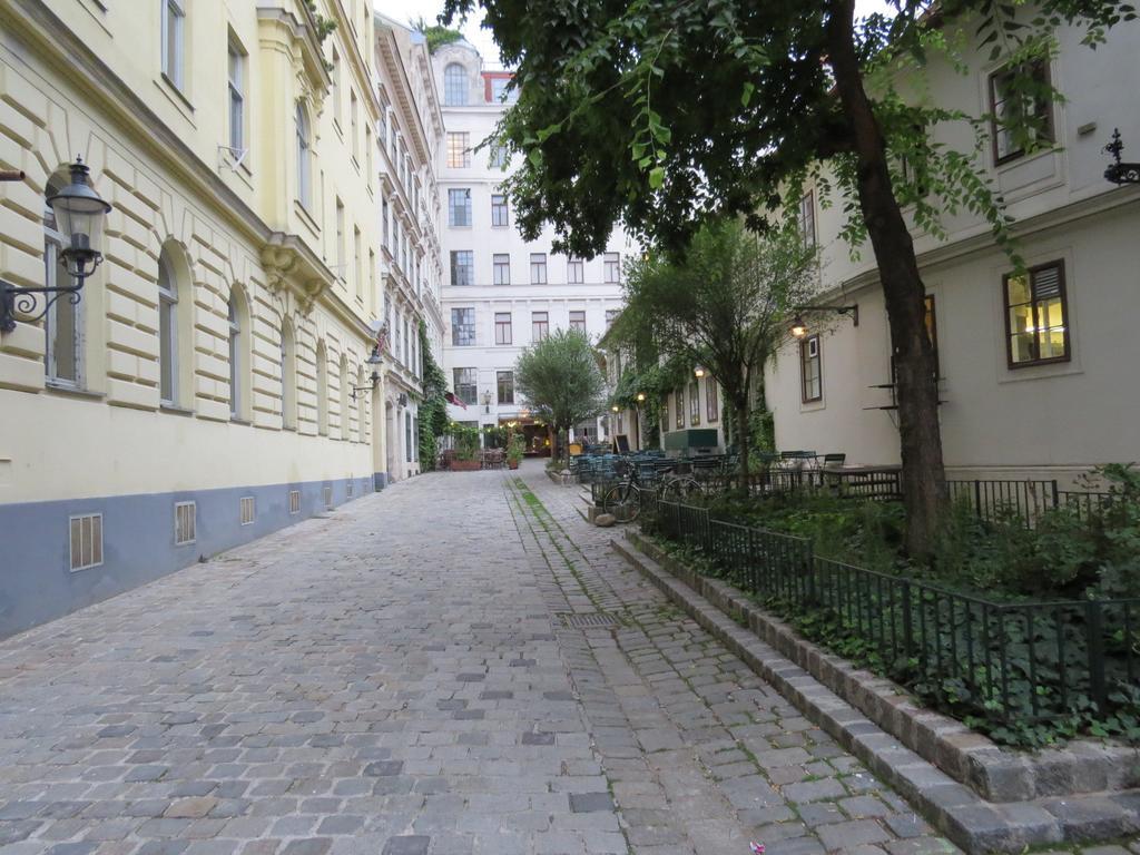 Ferienwohnungen Spittelberg Schrankgasse Viyana Oda fotoğraf